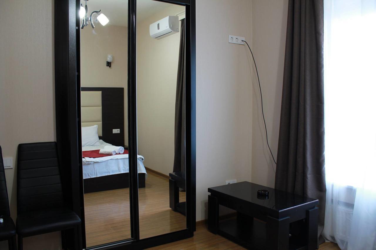 Hotel White Neptun Georgia Tbiliszi Kültér fotó